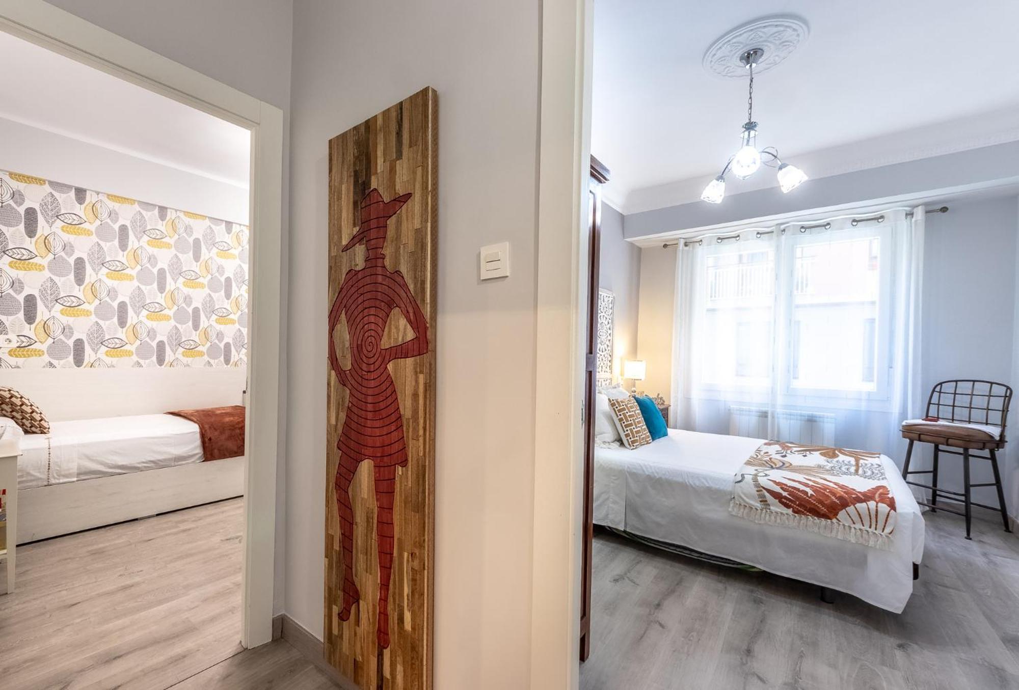 Inside Old Town By Eba Homes Bilbao Bagian luar foto