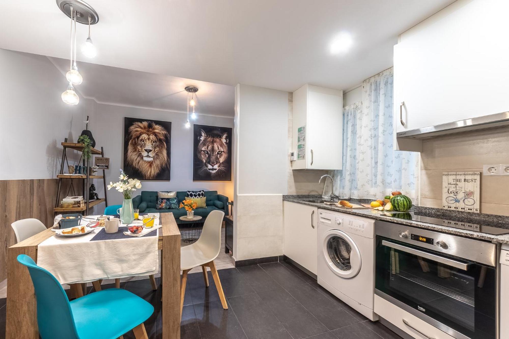 Inside Old Town By Eba Homes Bilbao Bagian luar foto