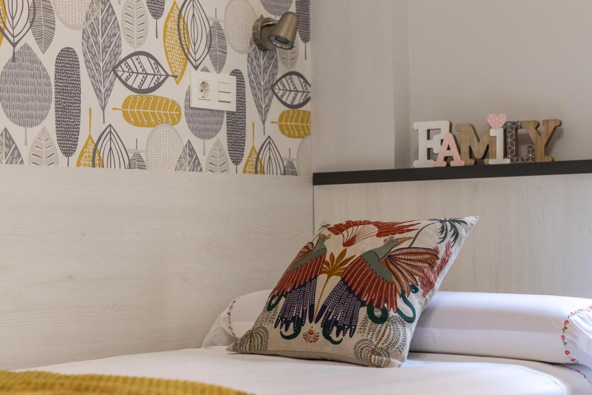 Inside Old Town By Eba Homes Bilbao Bagian luar foto